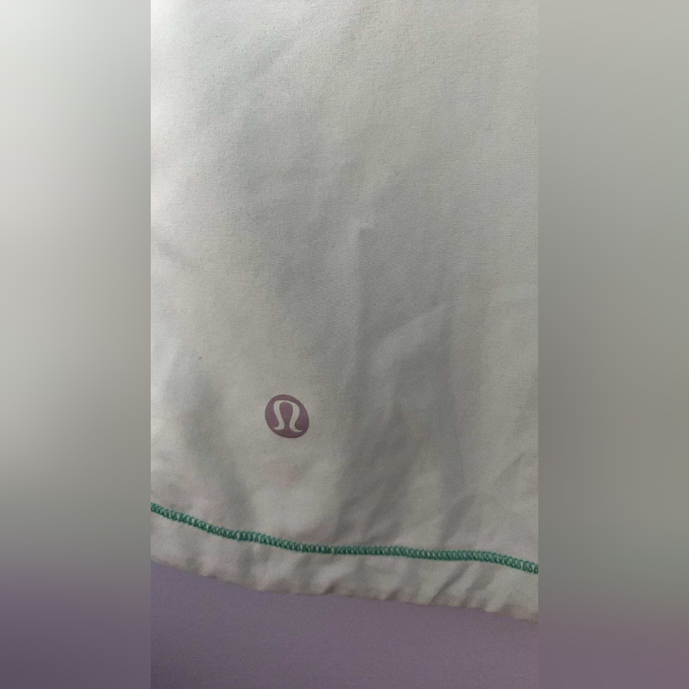 Lululemon Tee - Picture 5 of 7